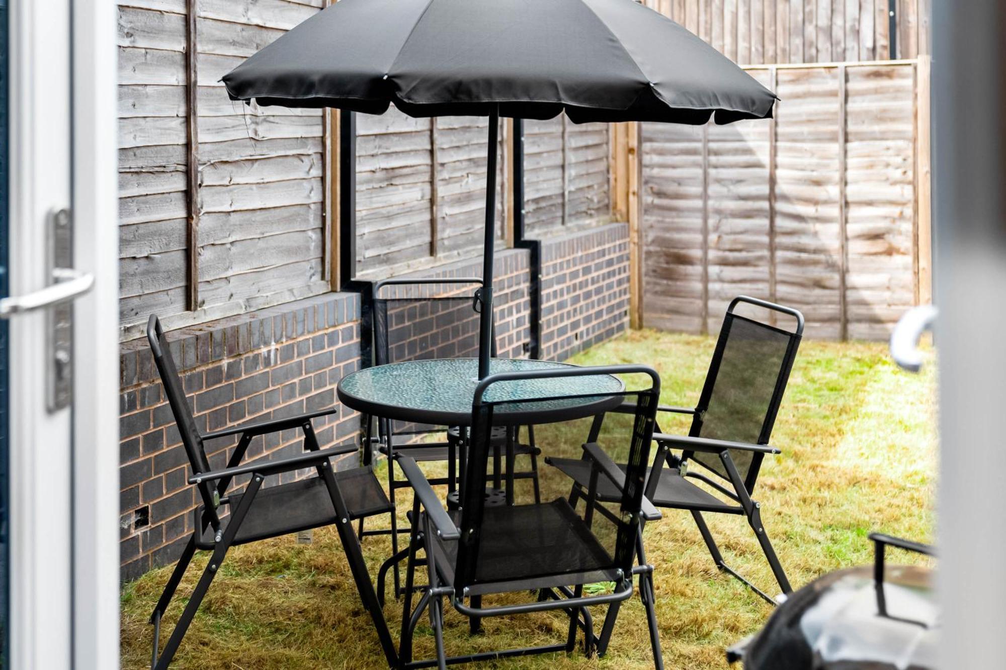 Luxury City Centre 5 Bed House With En-Suite, Bbq, On-Site Parking By Azura Nights Birmingham Exterior photo