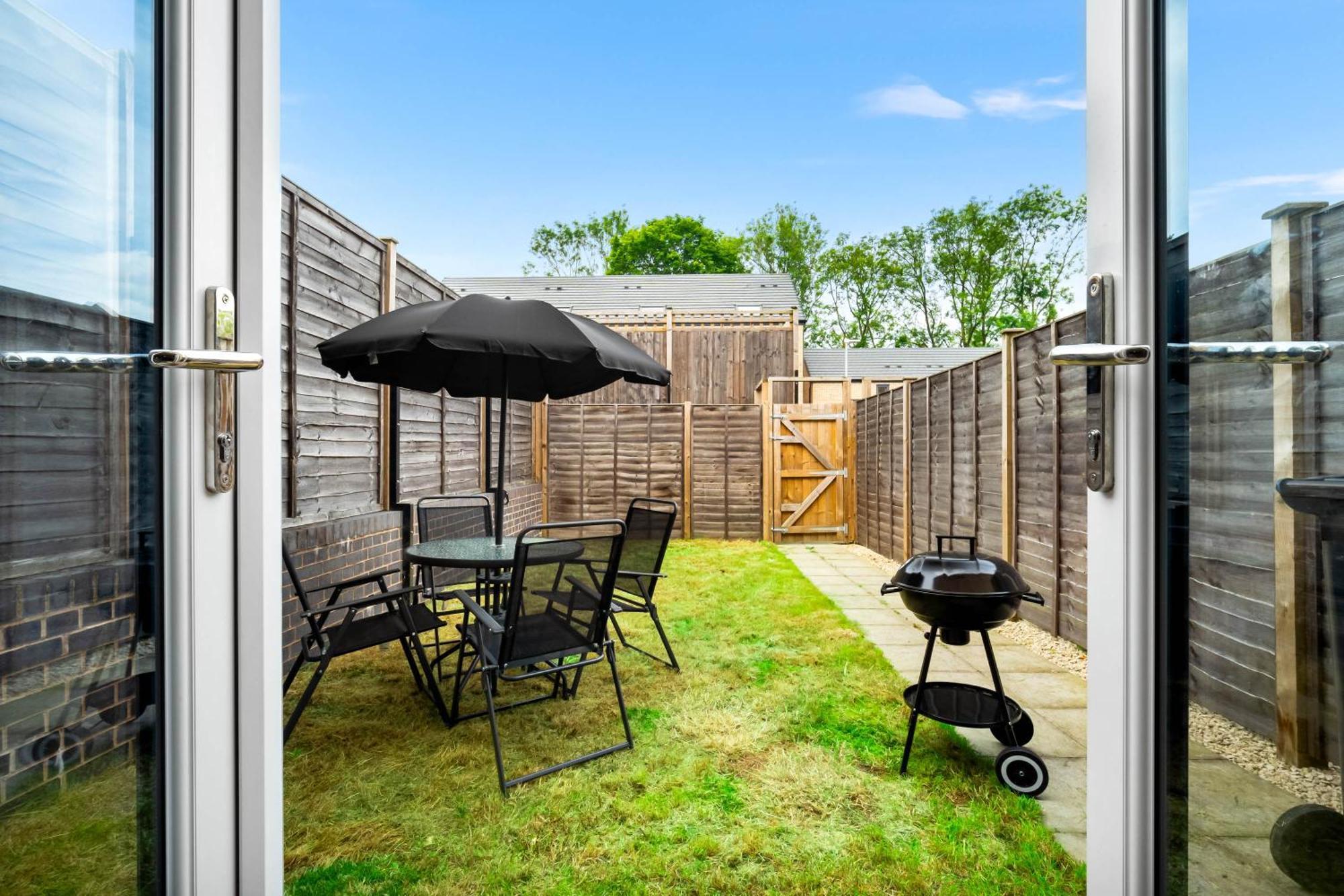 Luxury City Centre 5 Bed House With En-Suite, Bbq, On-Site Parking By Azura Nights Birmingham Exterior photo